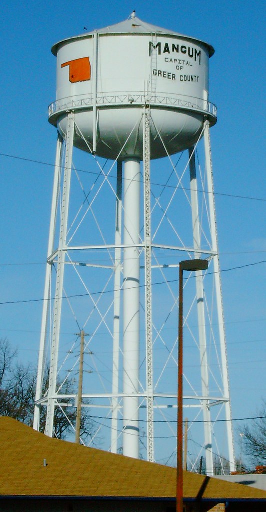Mangum, Oklahoma Water Tower Mangum, Oklahoma, the Capital… Flickr