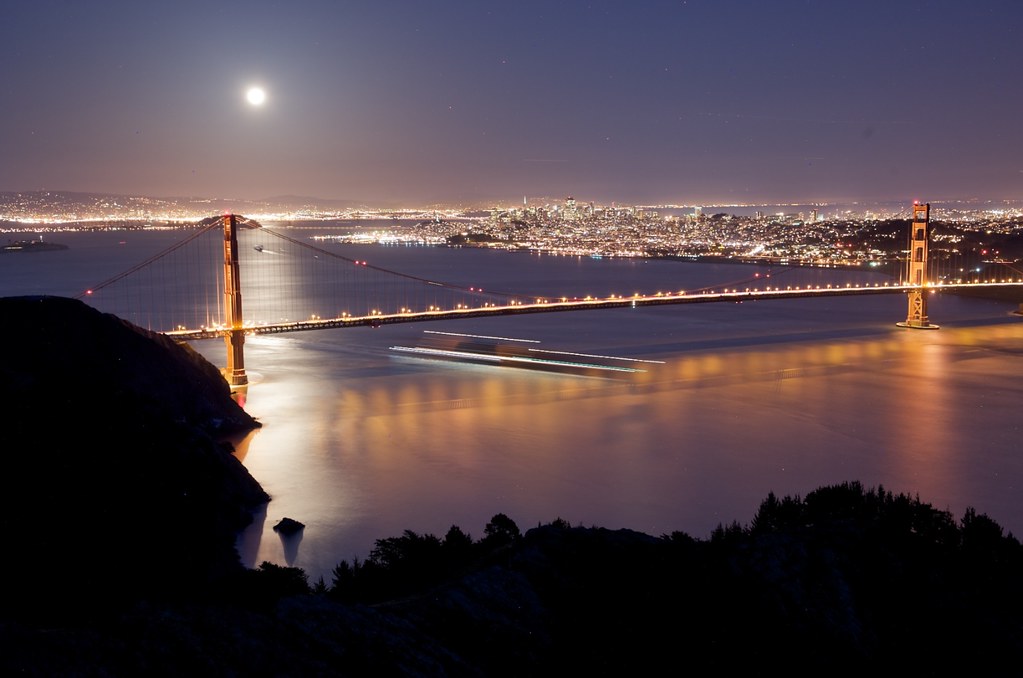Lights of San Francisco SAN FRANCISCO, CALIFORNIA San F… Flickr