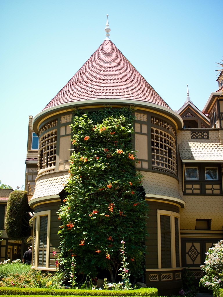 Winchester Mystery House A look at the exterior of the Win… Flickr