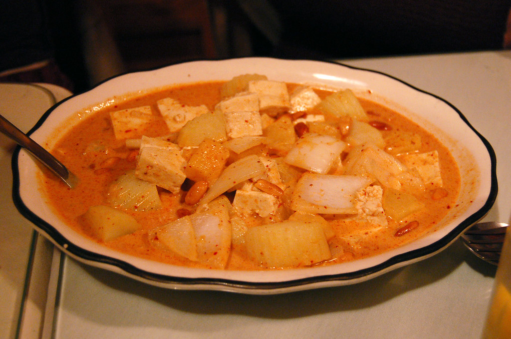 Tofu Masman Curry, Bangkok Garden PJ Chmiel Flickr