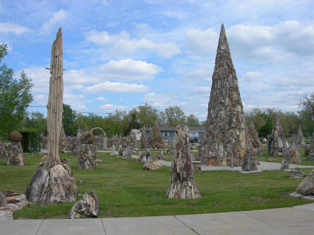 World's Largest Petrified Wood Park Lemmon, South Dakota A… Flickr