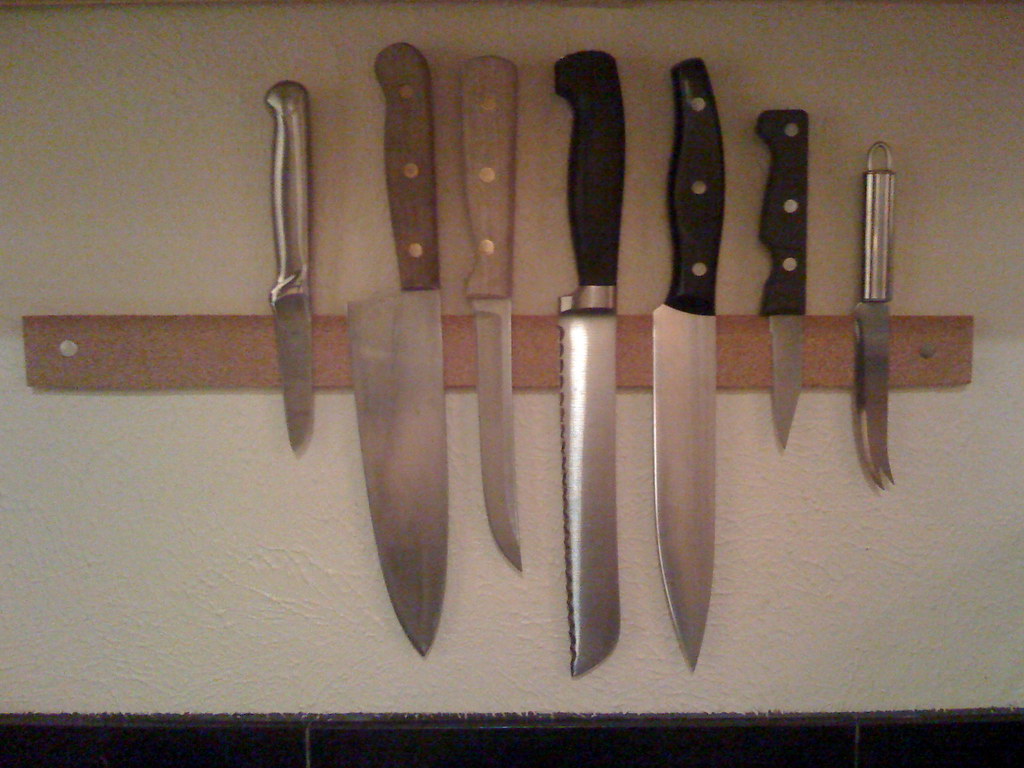 DIY Knife Strip Flickr