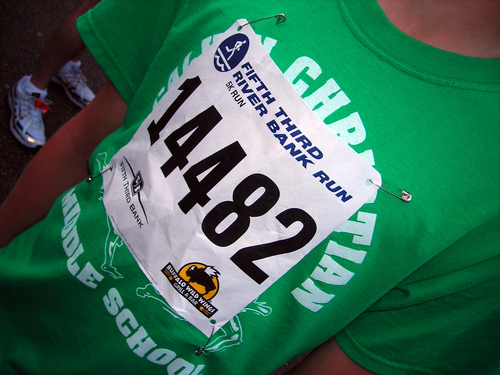 Bib Number 2 5k race bib. lincolnblues Flickr