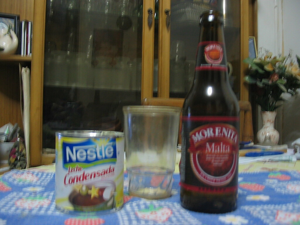 Malta con leche Leche condensada y cerveza tipo Malta Tomas Thoms