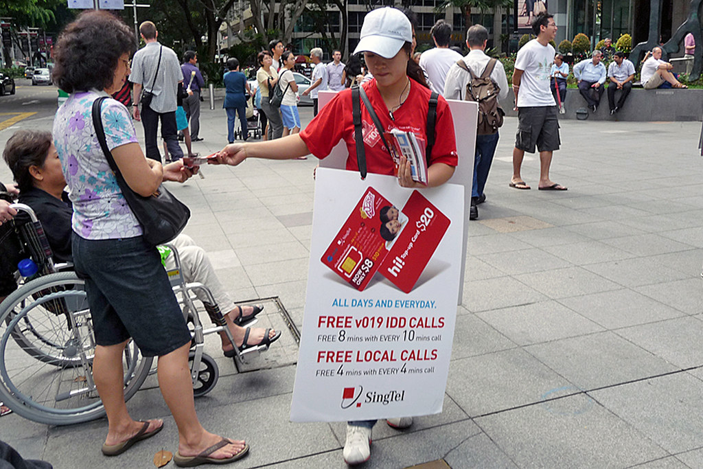 Walking Billboard Along the Pedestrian Mall at Orchard Roa… Choo