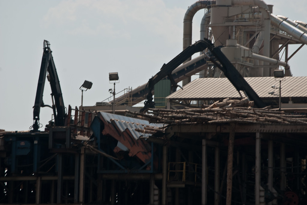 Weyerhauser Crane, Simsboro LA (18 of 23) Michael Welch Flickr