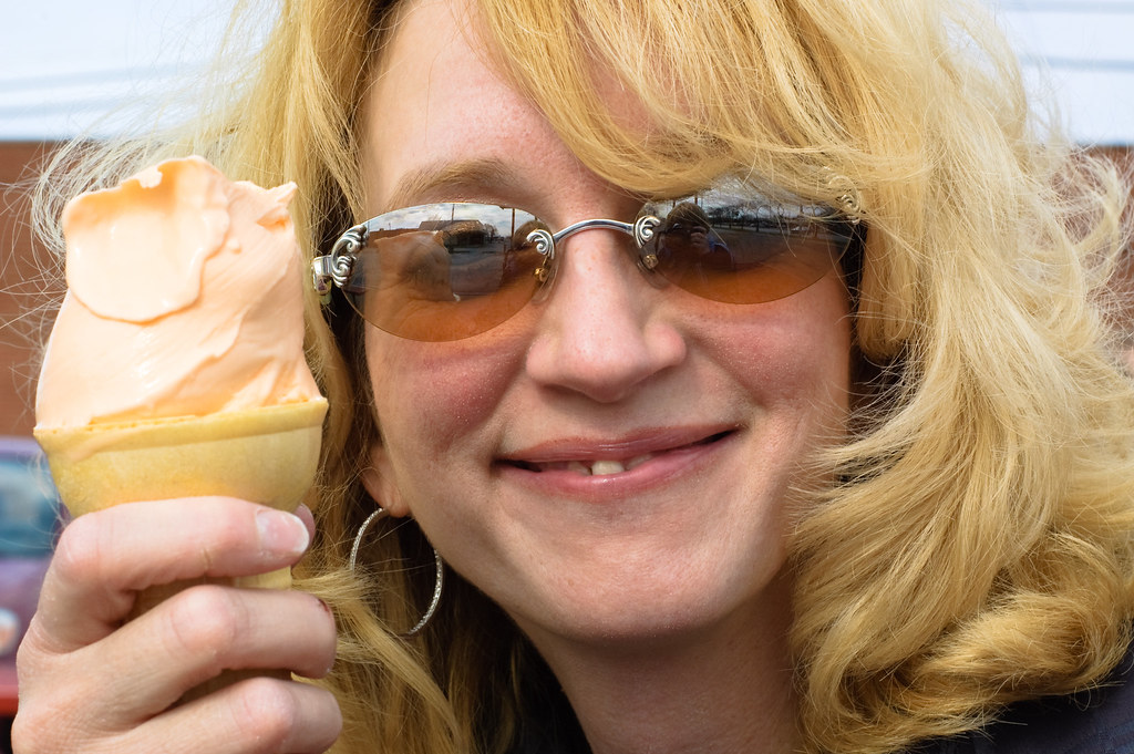 Orange Creamsicle Today we hit 60+ degrees. It was one gor… Flickr