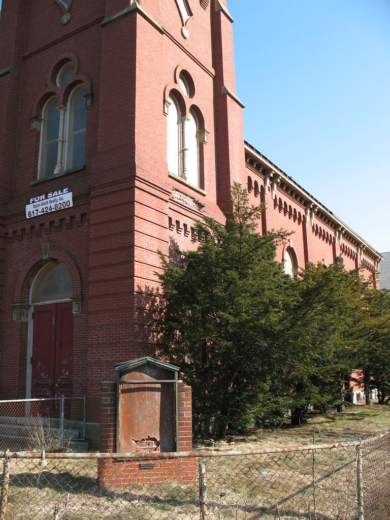 For Sale Lynn, MA. Aaron Knox Flickr