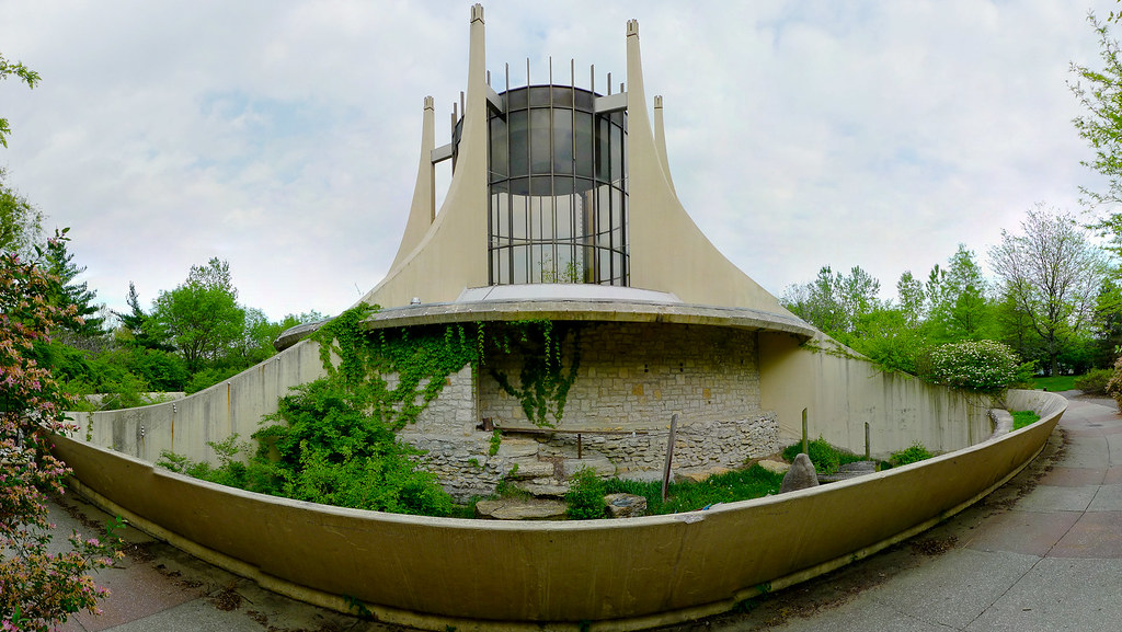 KC The abandoned monkey house at the Kansas City Zoo. Eric Konon