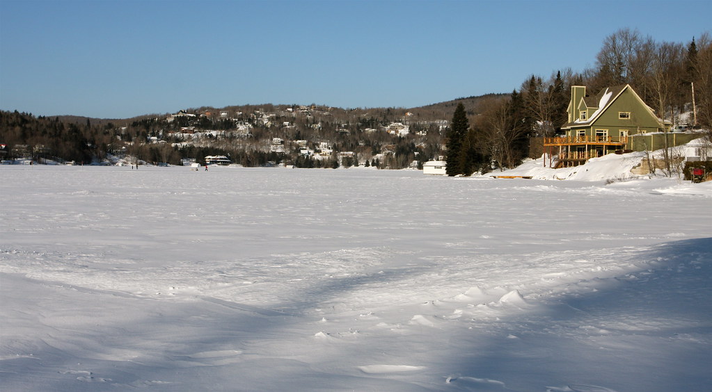 Lac Beauport Québec A popular iceskating and winterspo… Flickr