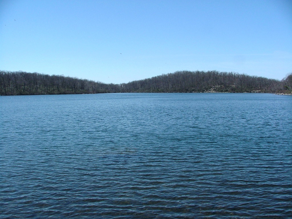 Sunfish Pond A natural, glacial lake in New Jersey. The Ap… Flickr