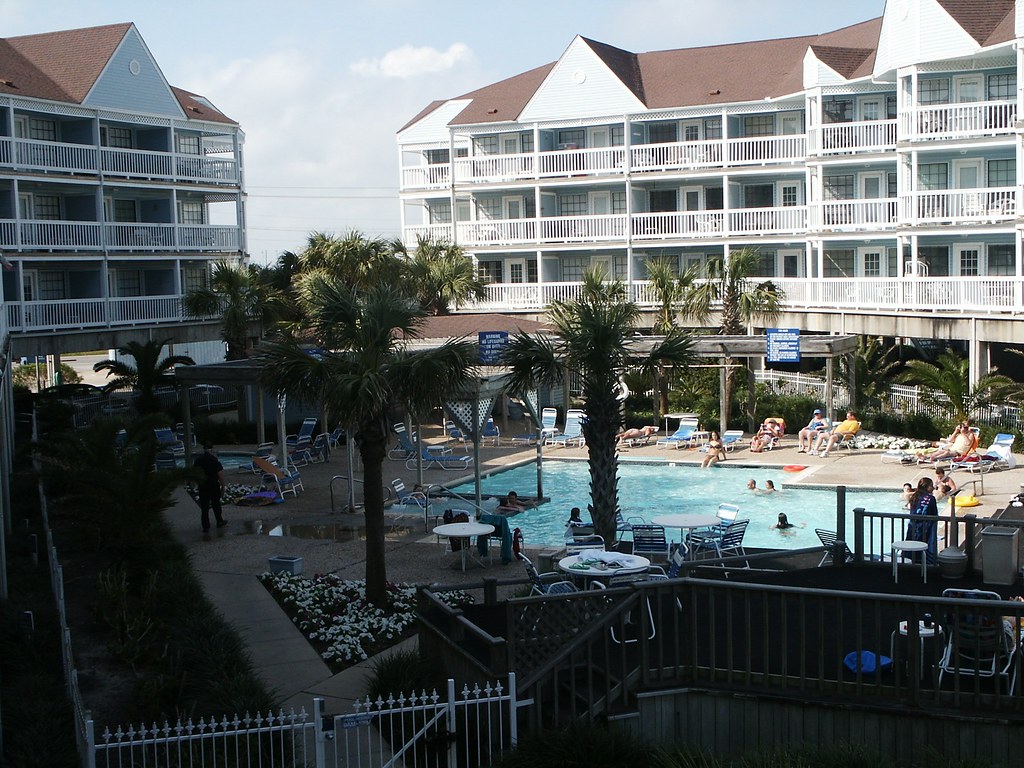 Seascape Condos Scenes from Seascape Condos… Flickr