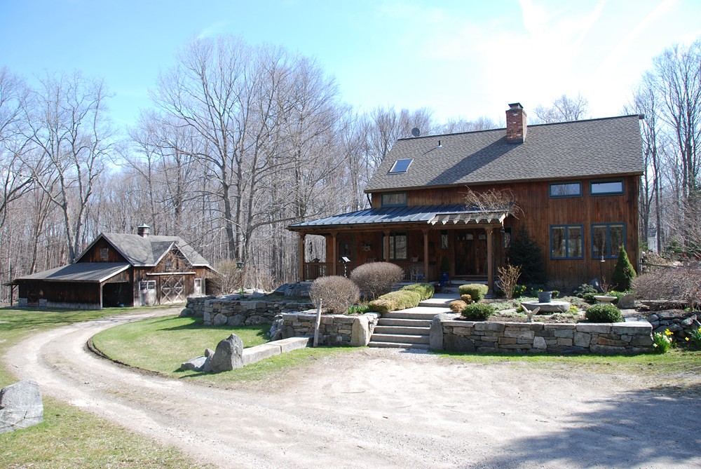 16 Taunton Hill Rd, Newtown, CT Main house & barn richelleward Flickr