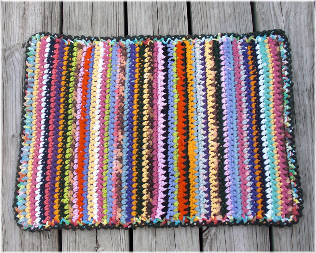 Rectangle Rag Rug This rug,crocheted with reclaimed tee sh… Flickr