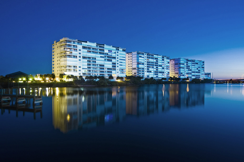 Harbor Pointe Condominium, 7 Indian River Avenue, downtown… Flickr