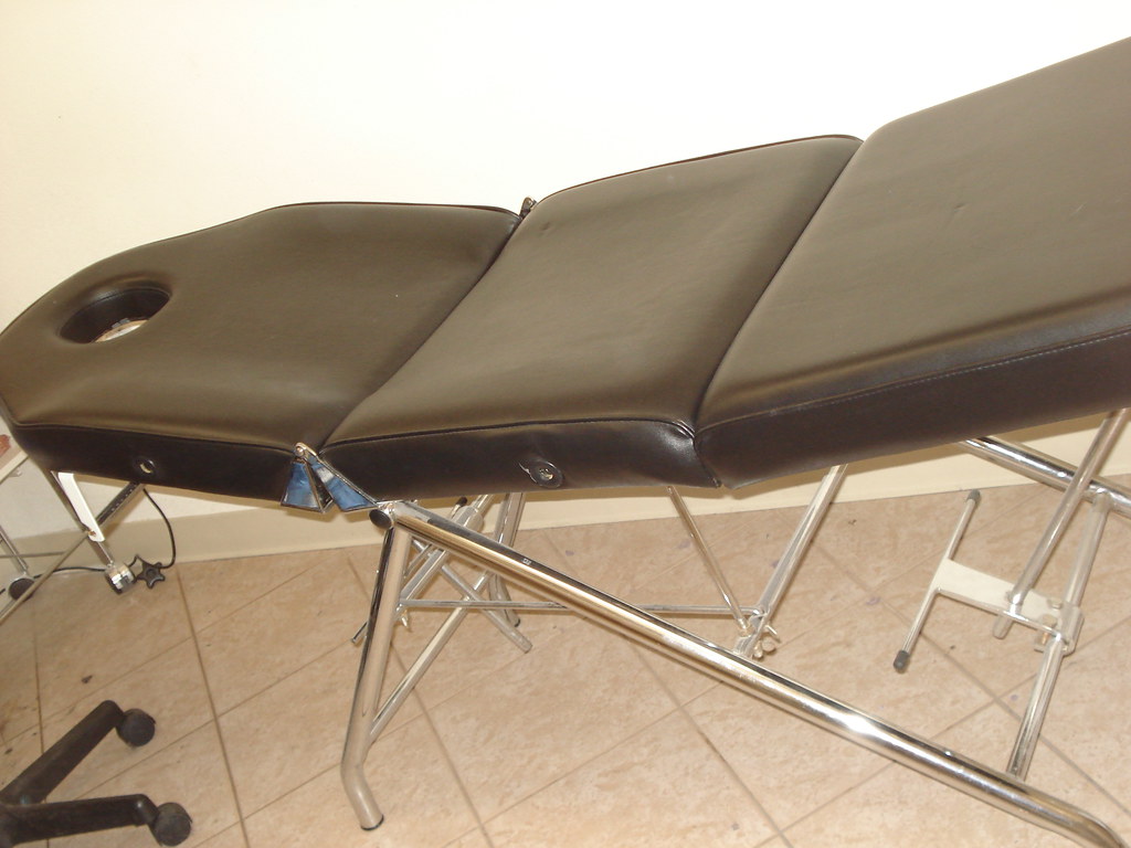 Adelanto Salon 083 Salon bed Adelanto Salon Flickr