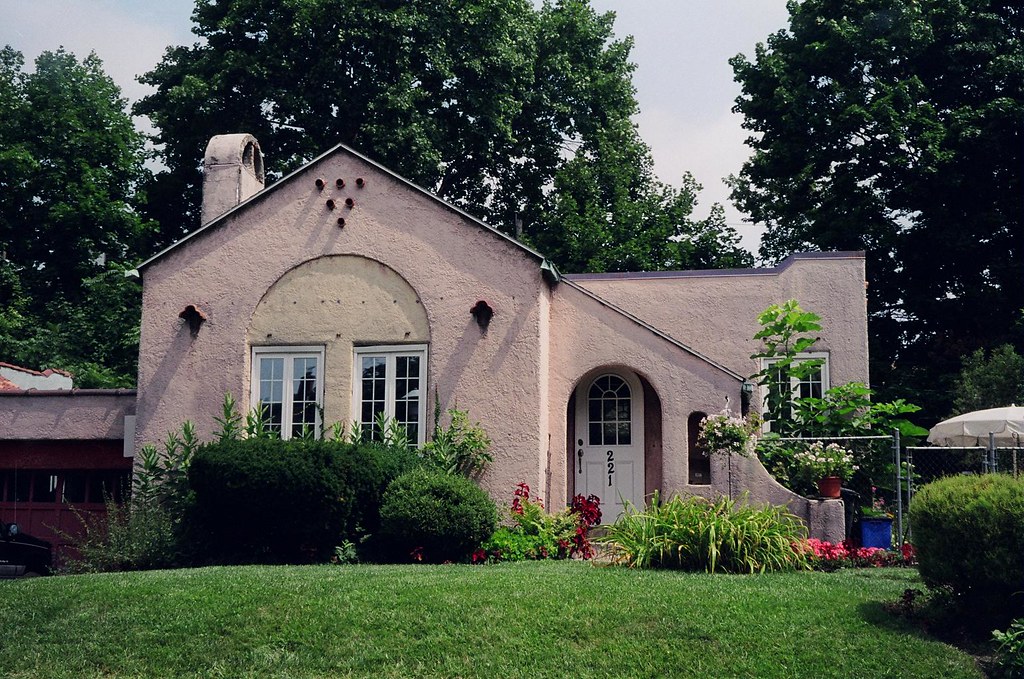 Little Hollywood, Albany, NY misscandydarling Flickr