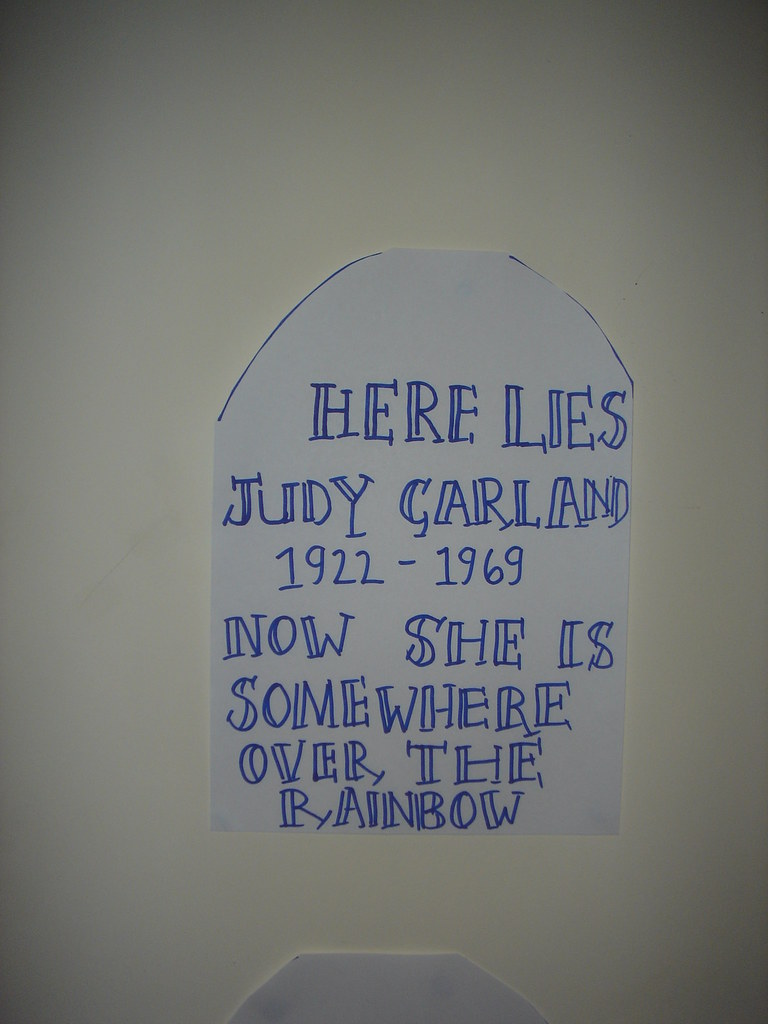 Dead Celebrity Party Tombstones Fancy dress theme Dead C… Flickr