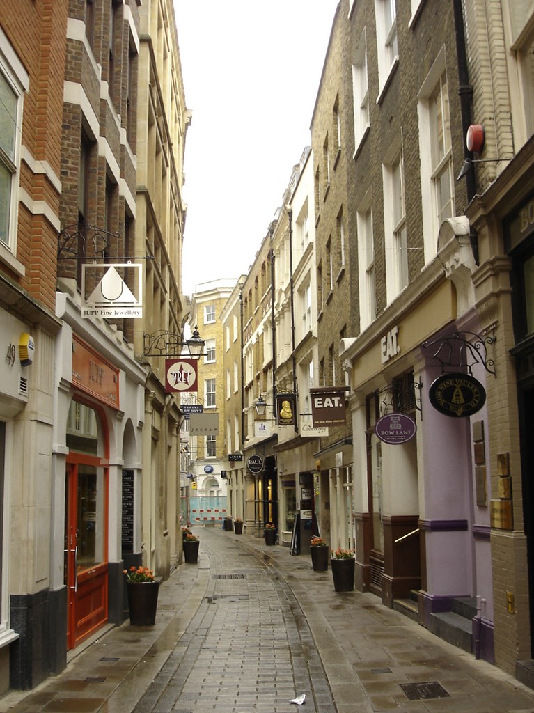Bow Lane Leads from Cheapside down to Canon Street/Mansion… Flickr