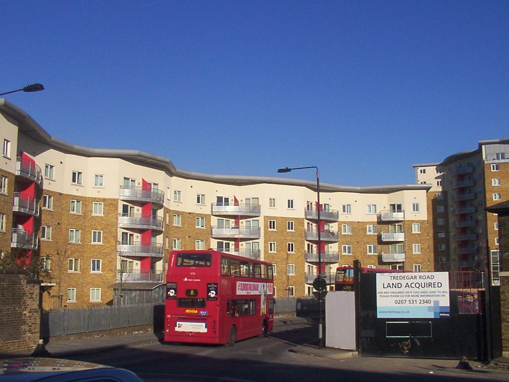 Tredegar Road E3 Where Routemaster buses once went. The sk… Flickr