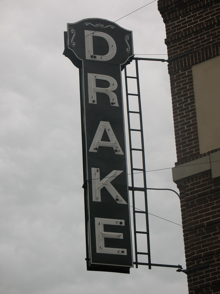 Drake Hotel Sign Carthage MO Lance Taylor Flickr
