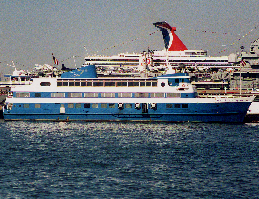 WORLD YACHT EMPRESS in New York, USA WORLD YACHT EMPRESS i… Flickr