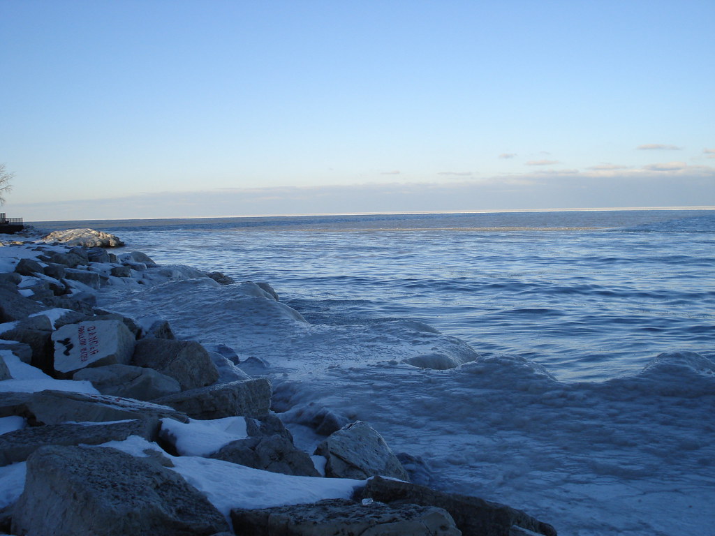 Lake Michigan at Granville beach 7 minute walk from my con… Flickr