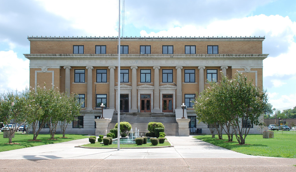 Humphreys County Courthouse, Belzoni E.L. Malvaney Flickr