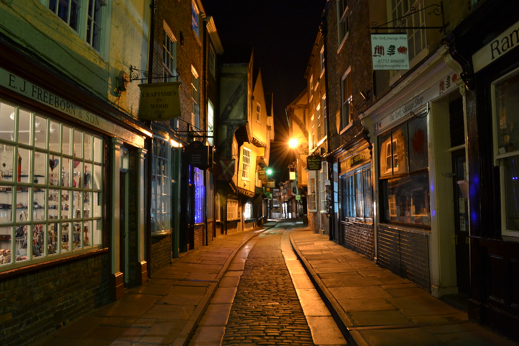 Street Paved With Gold Shambles, York. Andrew Gallon Flickr