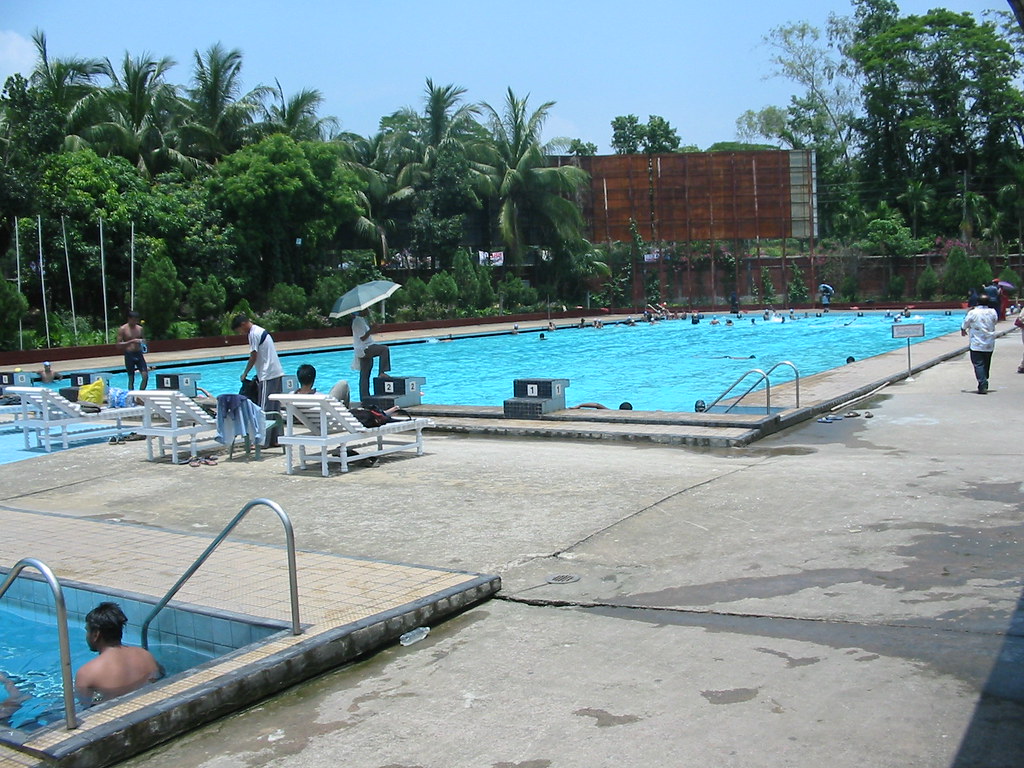 Swimming pool of Dhaka University A very good swimmimg poo… Flickr
