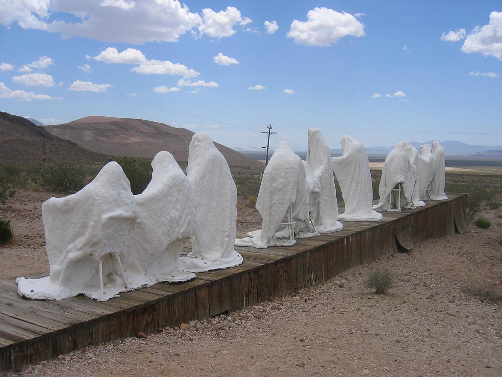 Goldwell Sculptures North of Las Vegas by 1 hour and 40 mi… Flickr