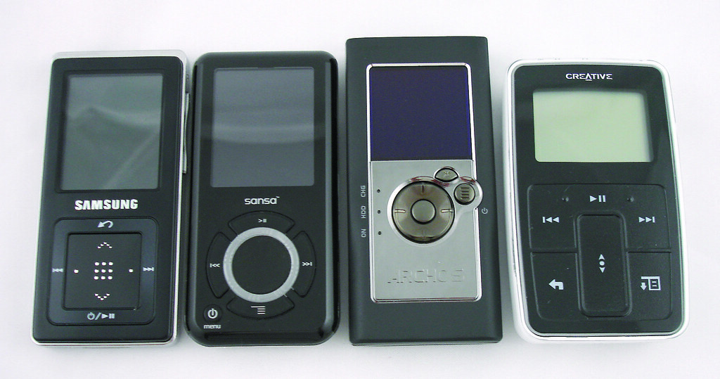 DITP048 Figure 10.3b MP3 players take a myriad of