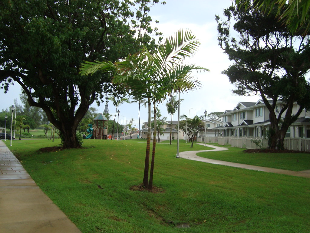 2010235 The housing on Kaneohe Marine Corps Base. zvetter11 Flickr