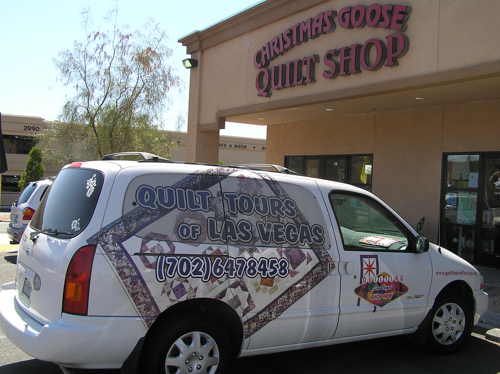 Christmas Goose Quilt Shop Las Vegas has several quilt sho… Flickr