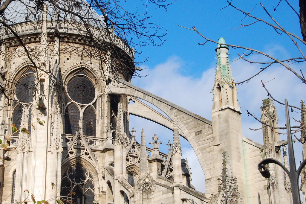 Notre Dame Cathedral w/ Flying Buttresses In order to reac… Flickr