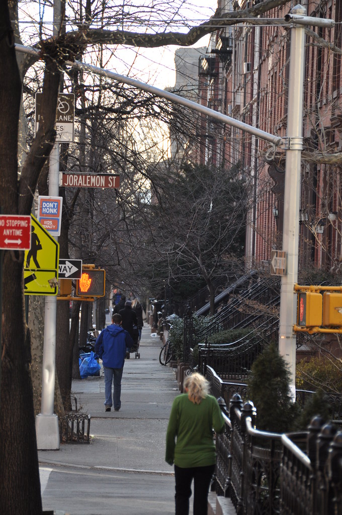 Henry Street, Brooklyn Heights Henry Street sidewalk, near… Flickr