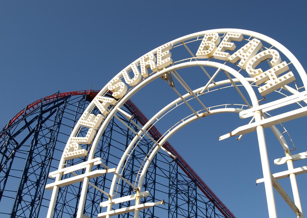 Blackpool Pleasure Beach Entrance Tony Worrall Photography Flickr