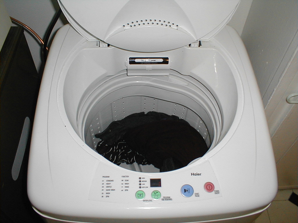 Kitchen Compact Washer Ahh yes... The Haier HLP23E 8.8lbs… Flickr