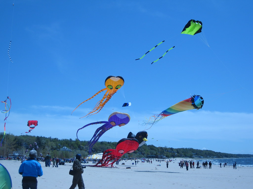 kite festival michigan 2023 Great Lakes Kite Festival in Grand Haven, MI 2009 Great La… Flickr