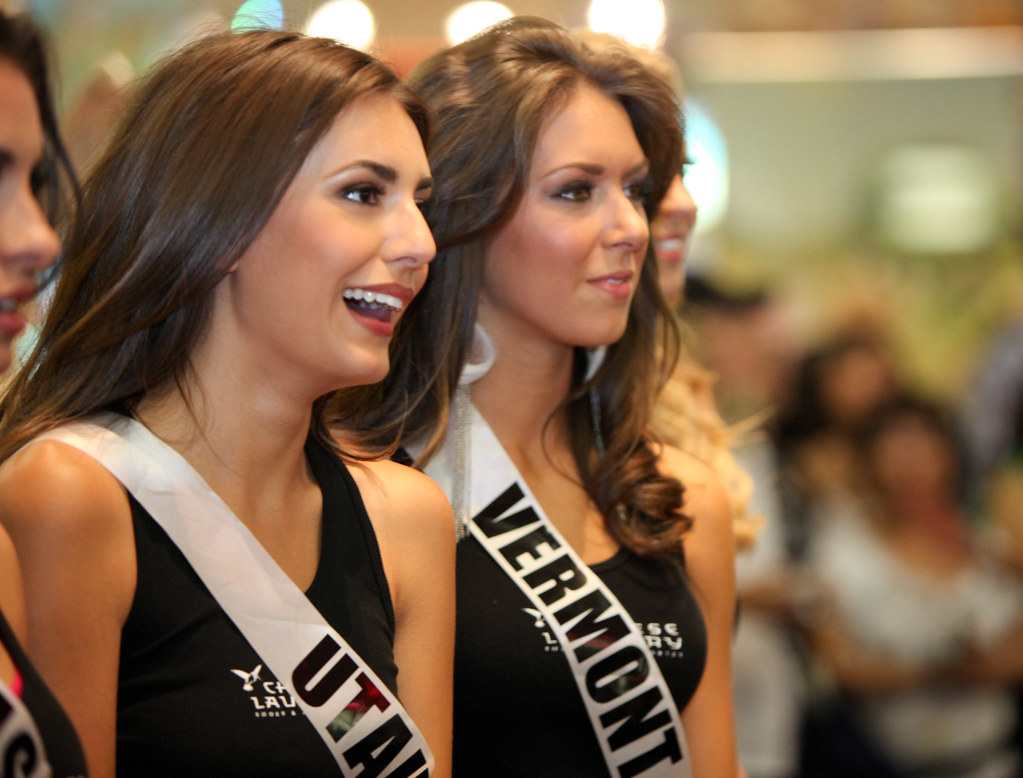 Miss Utah USA Jamie Lynn Crandall and Miss Vermont USA Lau… Flickr