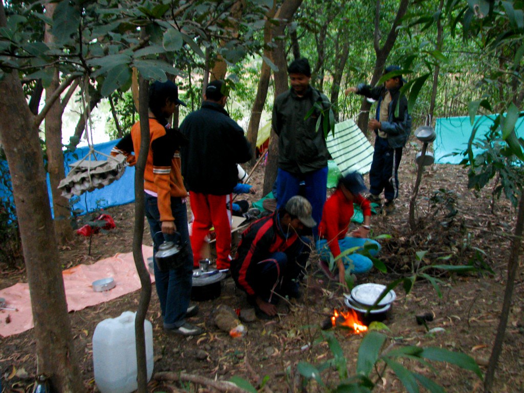 Survival Training in the Woods Few kids leave base camp to… Flickr