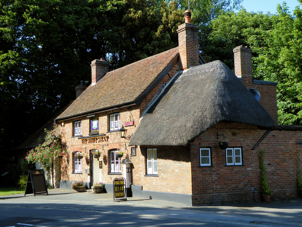 The White Swan The White Swan, Whitchurch, Buckinghamshire… Flickr