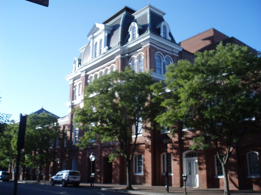 Old Alexandria City Courthouse Alexandria VA Steve "Rusty" Rust