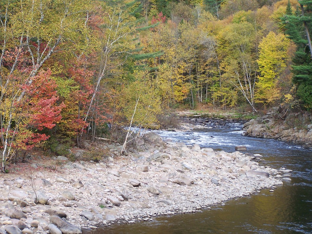 Rivière SteAnne Sentier Mestashibo, StFerréollesNeiges… Louis
