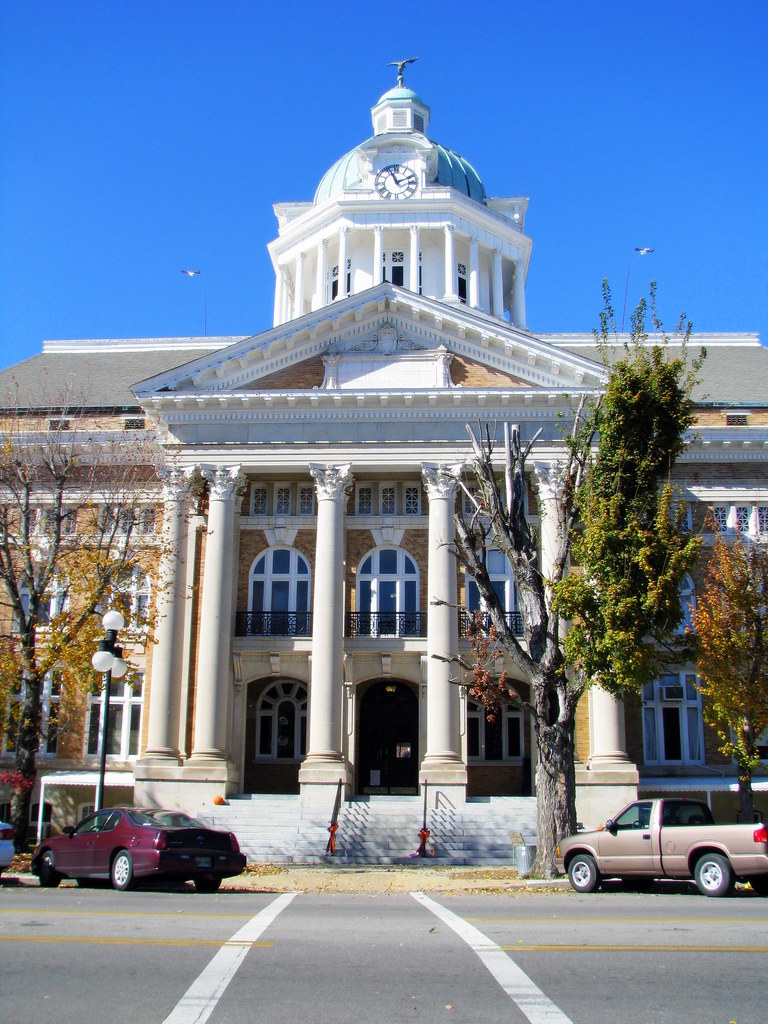 Giles County Courthouse 2 Front View The Giles County Co… Flickr