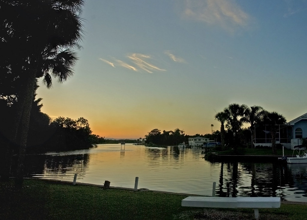 Crystal River, Florida sunset in crystal river Flickr