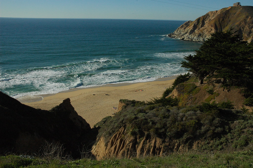Pacific ocean beach, Gray Whale Cove, from above, WW11 bun… Flickr
