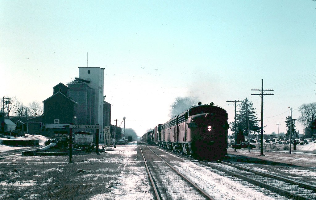 Lost Nation second to the last train with only a few days … Flickr