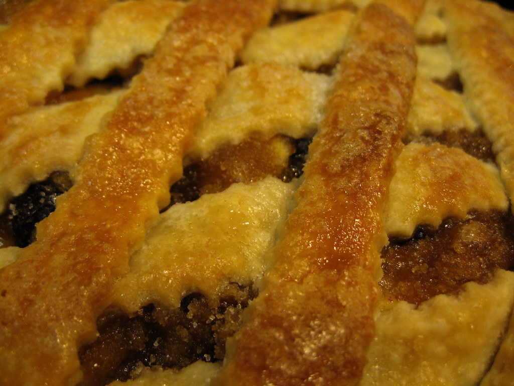 Gooey AppleDried Cherry Pie Closeup The apple and dried … Flickr
