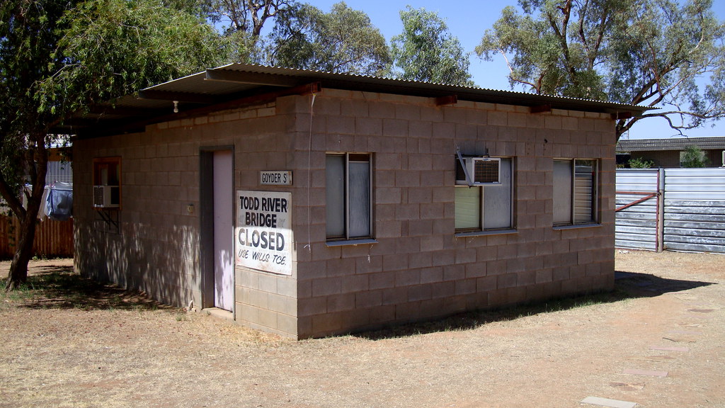 My house in Alice springs j£w£l Flickr